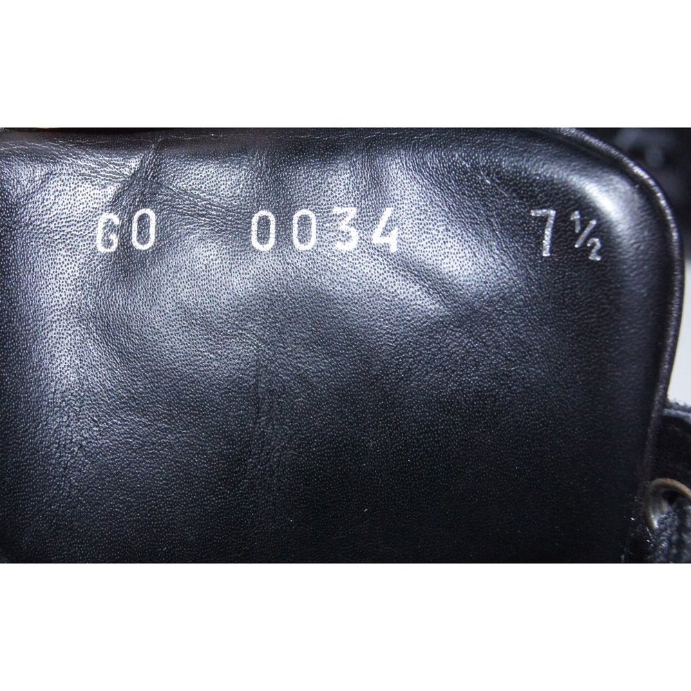 Louis Vuitton Leather Sneakers - Picture 15 of 16